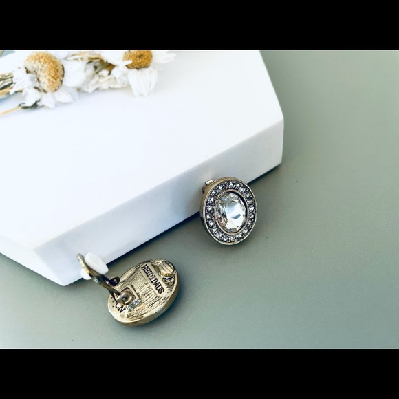 Heidi Daus Clear Oval Crystal Clip On Earrings - Picture 2 of 4